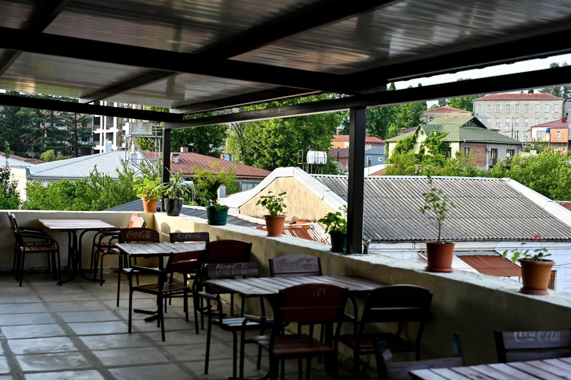 Starhostel Kutaisi Esterno foto